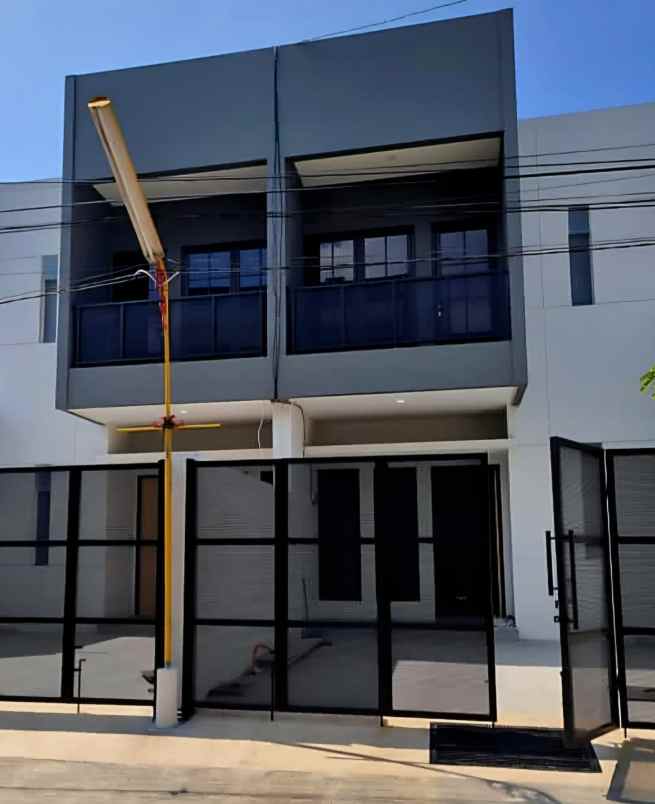 dijual rumah new minimalis di lebak arum