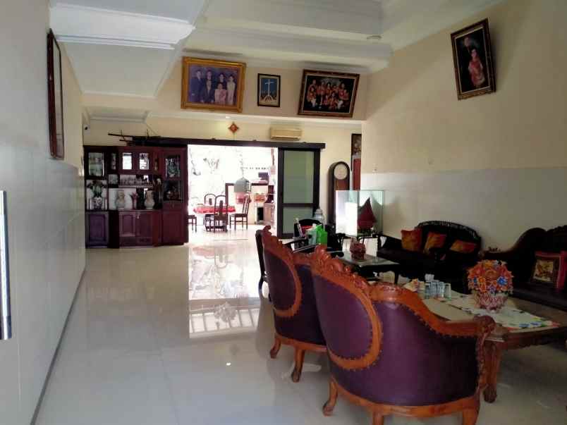 dijual rumah ngagel jaya