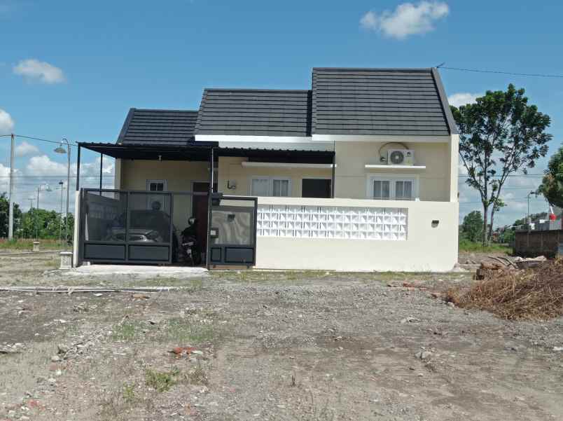 dijual rumah nglinggi klaten selatan klaten