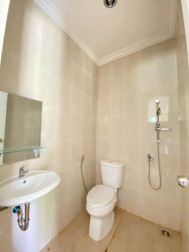 dijual rumah pakansari cibinong bogor