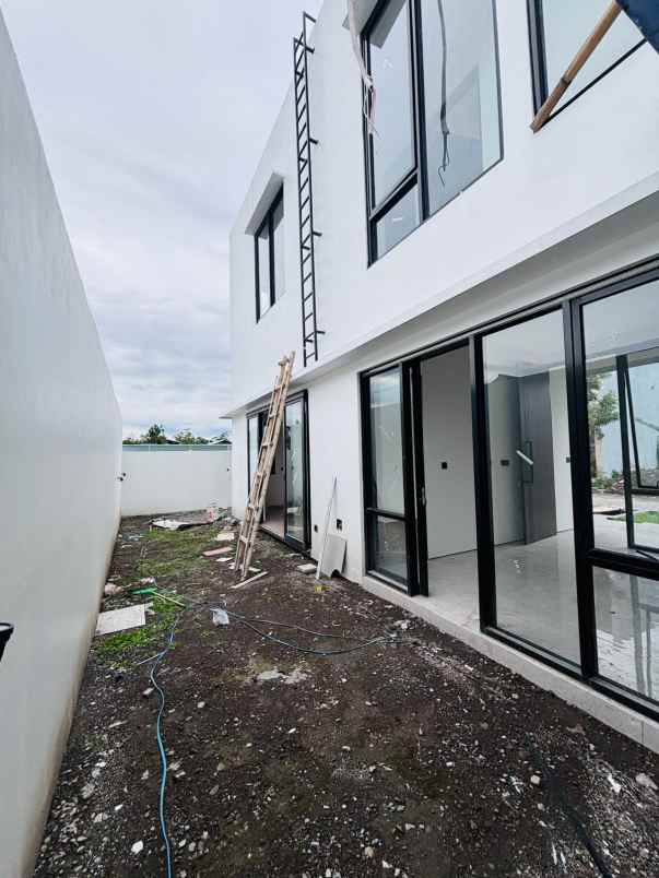 dijual rumah palagan ngaglik sleman