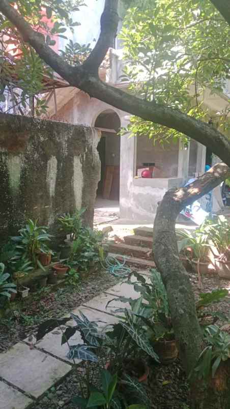 dijual rumah pancoran mas depok