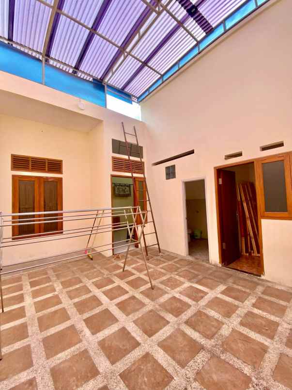 dijual rumah pandanwangi sulfat kota malang