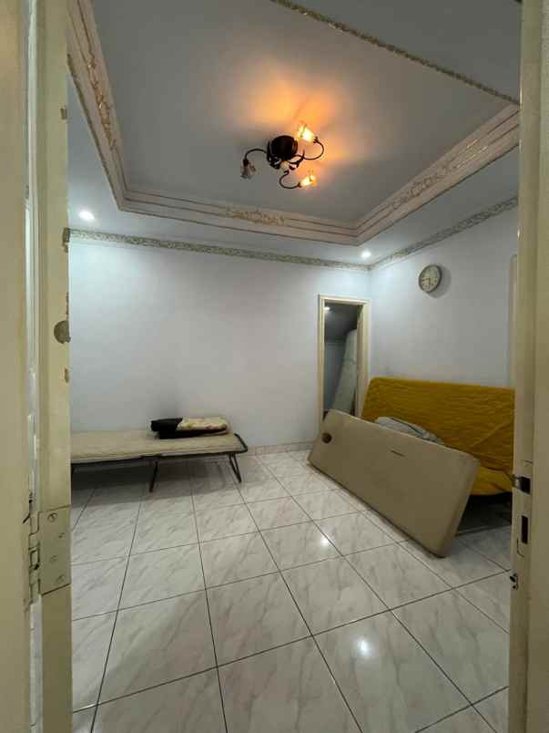 dijual rumah pantai indah kapuk jakarta