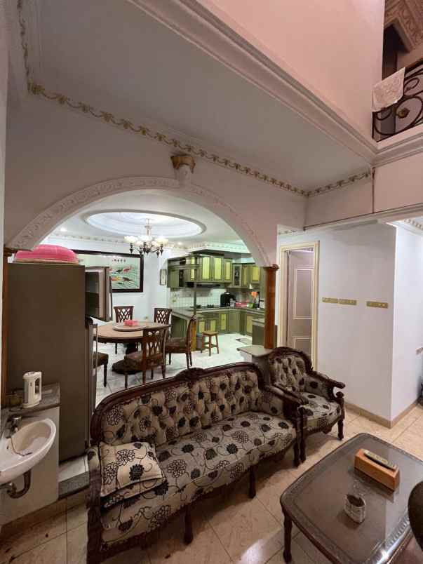 dijual rumah pantai indah kapuk jakarta