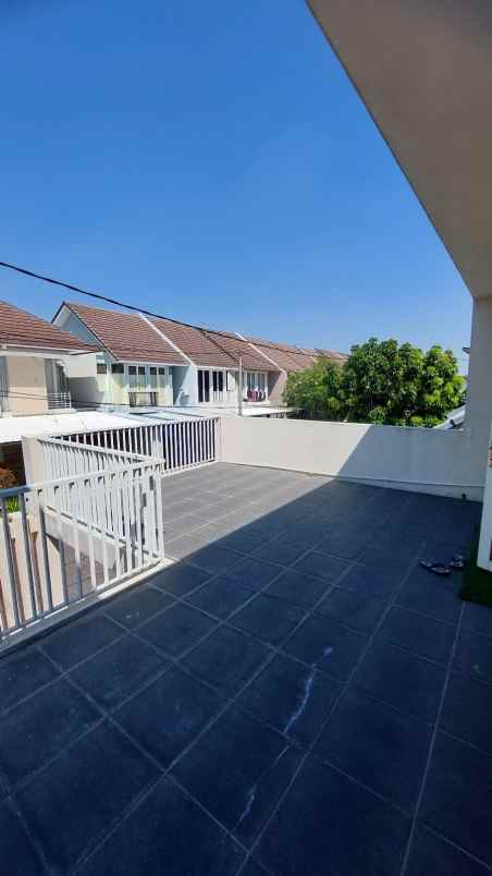 dijual rumah pantai mentari bulak
