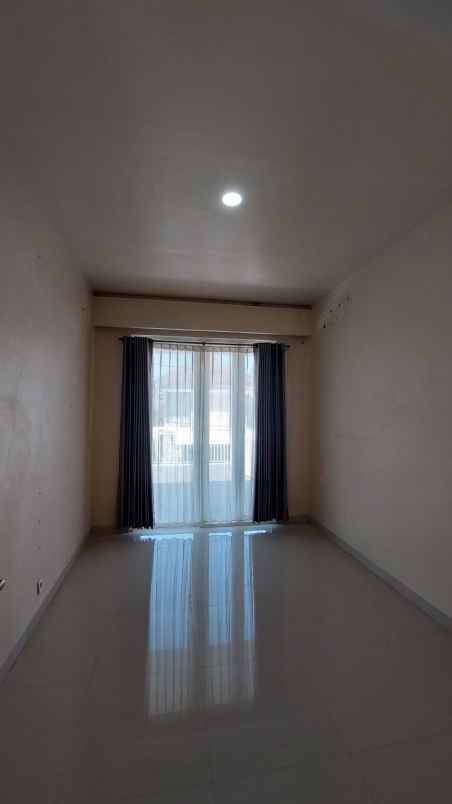dijual rumah pantai mentari bulak