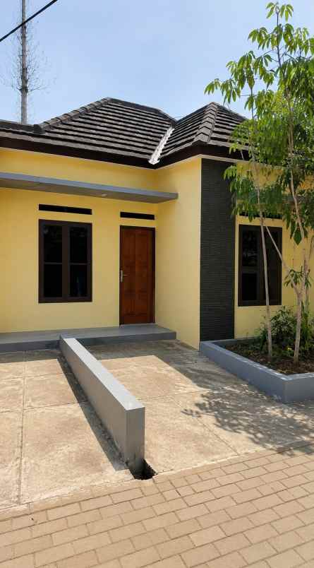 dijual rumah parung bogor