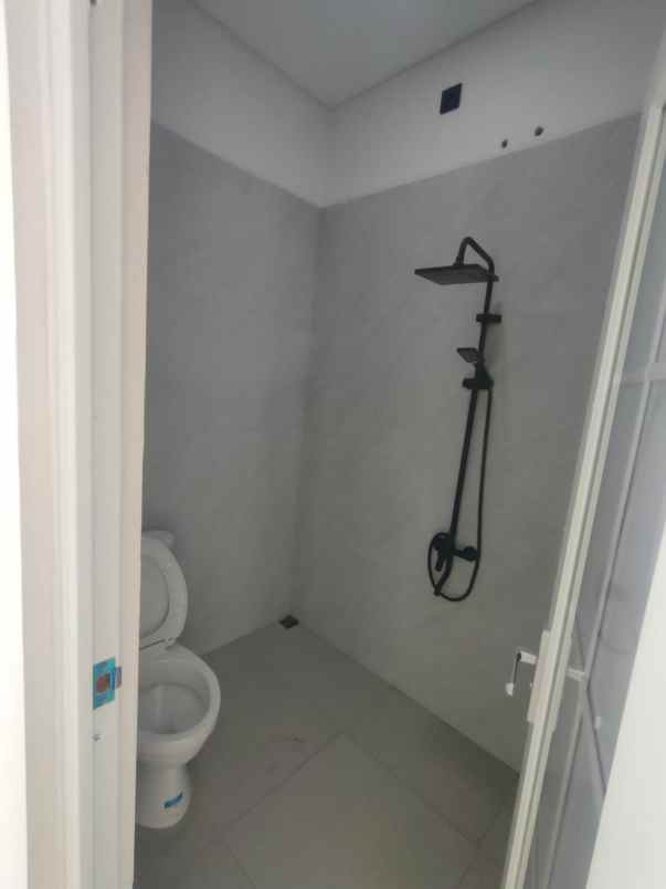 dijual rumah paseban