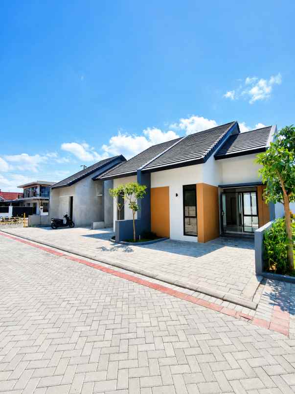 dijual rumah paseban