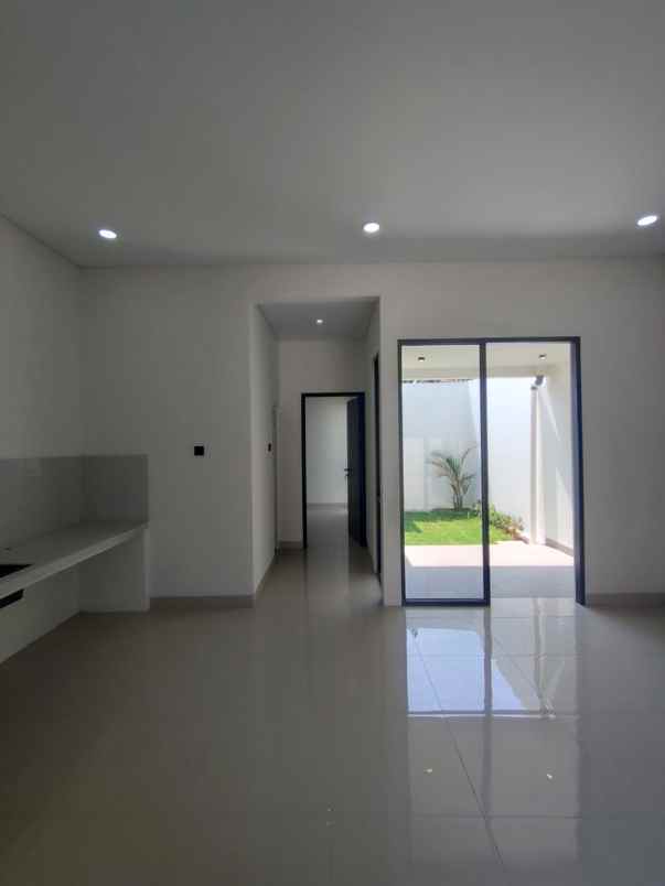 dijual rumah paseban
