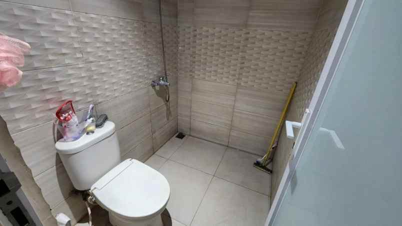 dijual rumah pasteur