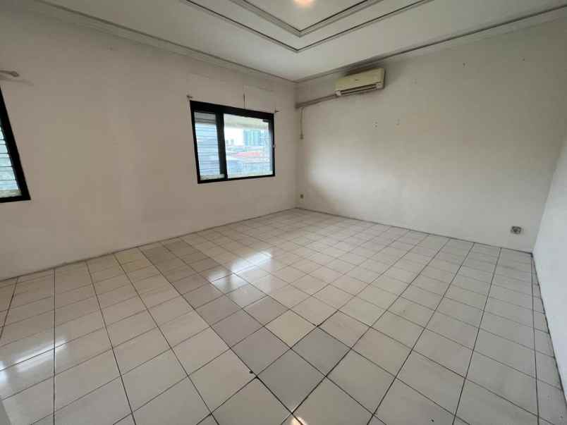 dijual rumah pela mampang mampang