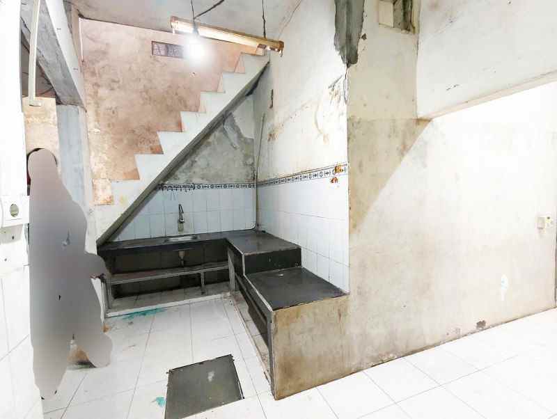 dijual rumah penjaringan sari