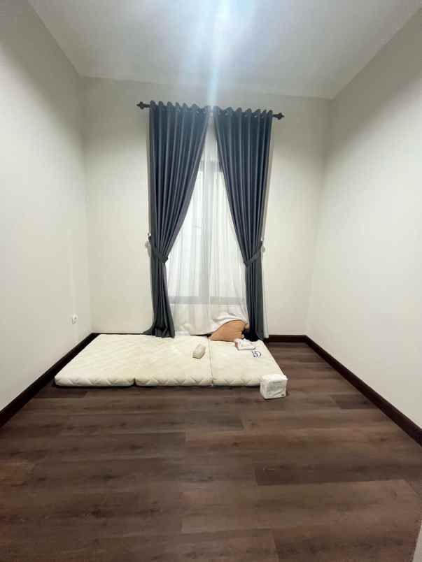 dijual rumah permata cimanggis