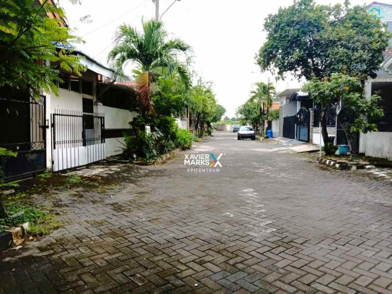 dijual rumah permata safira regency