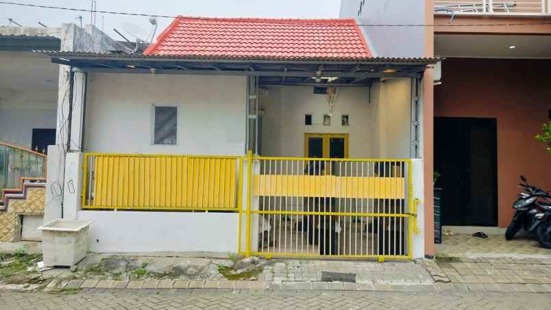 dijual rumah perumahan bukit palma