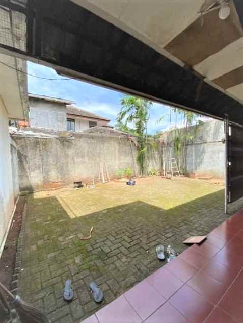 dijual rumah perumahan cirendeu permai