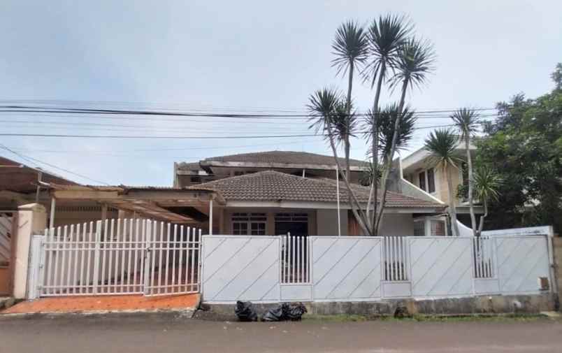 dijual rumah perumahan cirendeu permai