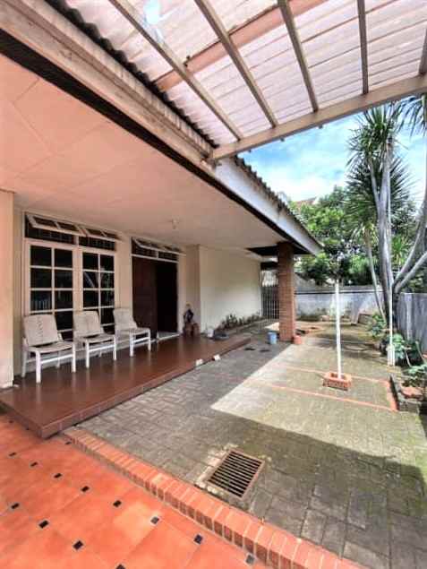 dijual rumah perumahan cirendeu permai