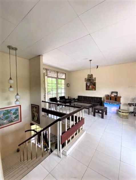 dijual rumah perumahan cirendeu permai