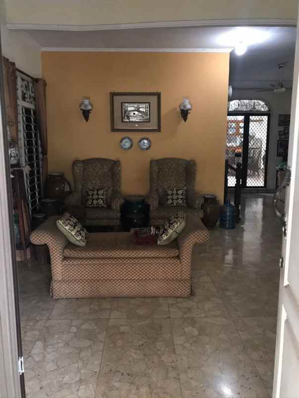 dijual rumah perumahan jatiwaringin