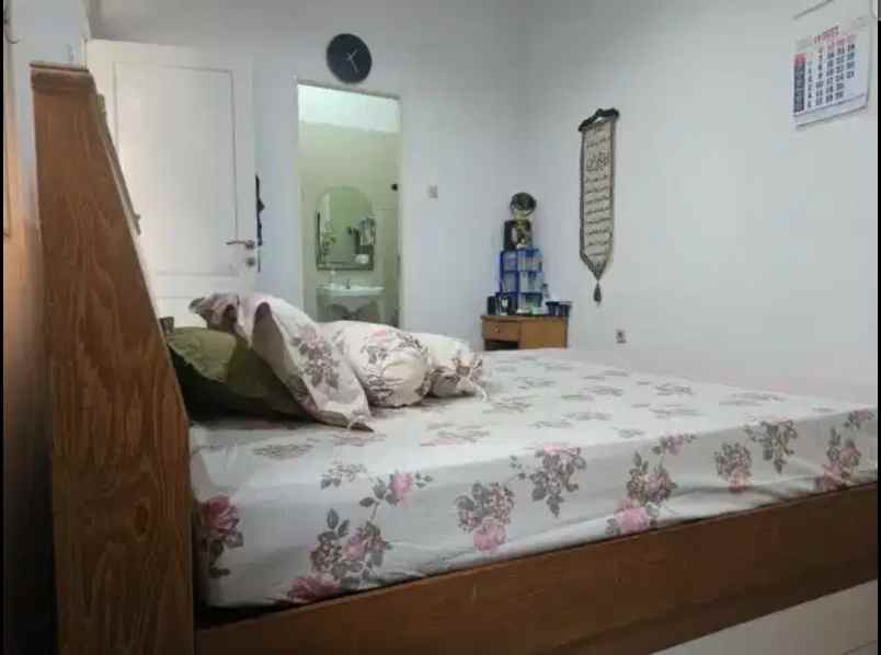 dijual rumah perumahan metland menteng