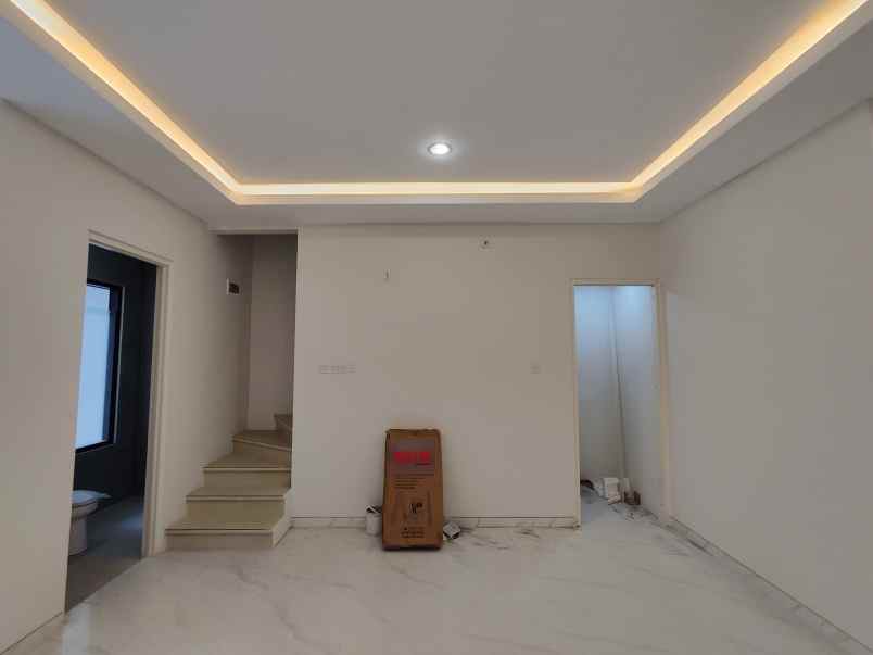 dijual rumah perumahan mulyosari