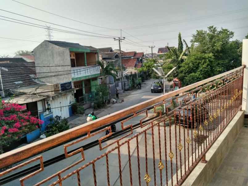 dijual rumah perumahan permata hijau