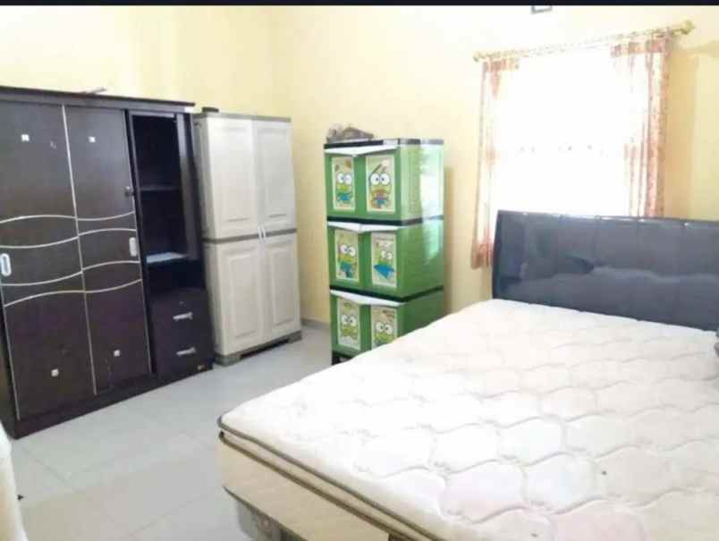 dijual rumah perumahan permata karisma