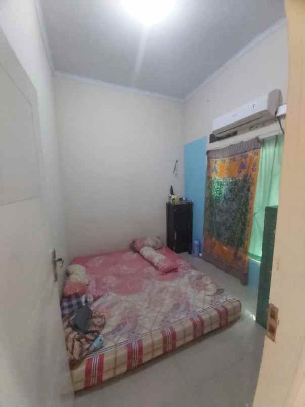 dijual rumah perumahan puri khatulistiwa