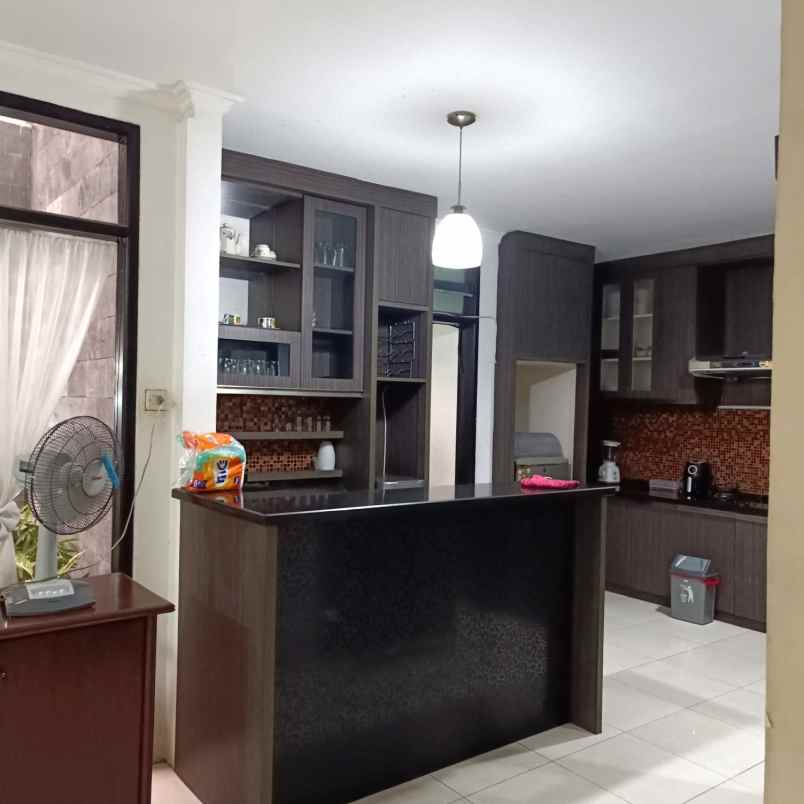 dijual rumah perumahan taman modern cakung