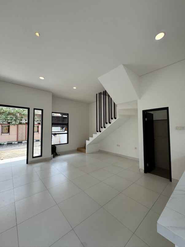 dijual rumah perumahan tni au kodau jl