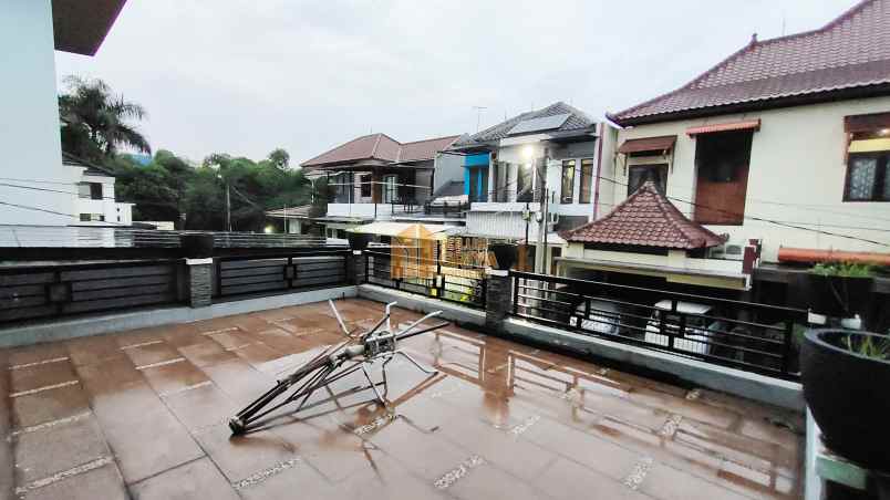 dijual rumah pesona khayangan juanda