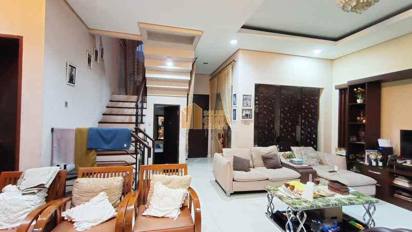 dijual rumah pesona khayangan juanda