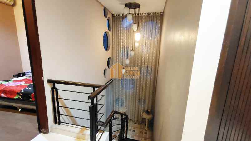 dijual rumah pesona khayangan juanda