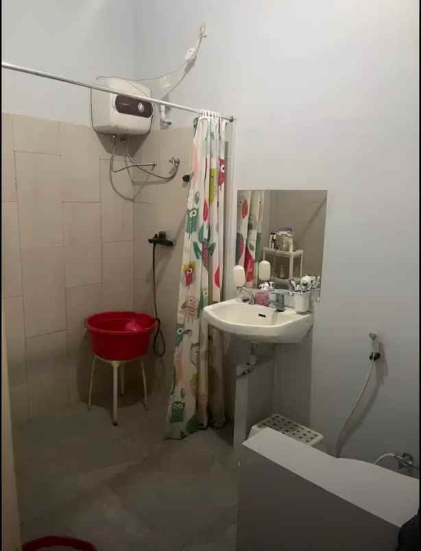 dijual rumah pisangan ciputat timur