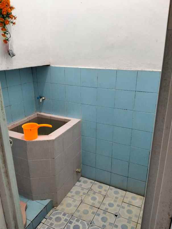 dijual rumah plamongan indah