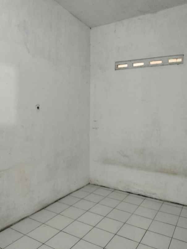 dijual rumah plamongan indah