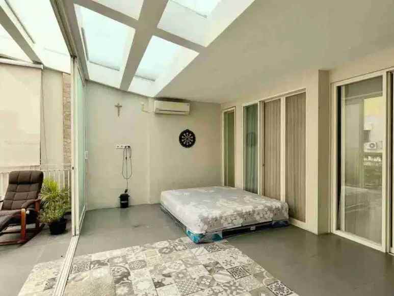 dijual rumah ploso timur