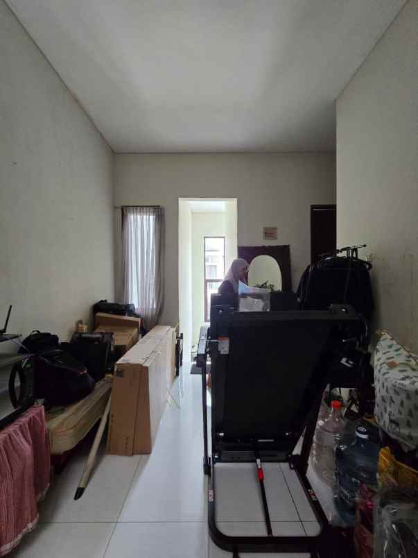 dijual rumah pondok bambu