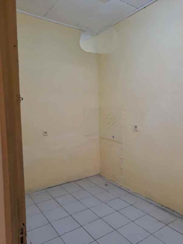 dijual rumah pondok kacang timur