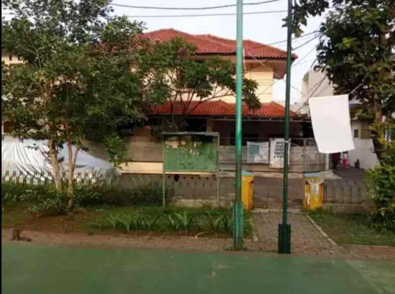 dijual rumah pondok kelapa