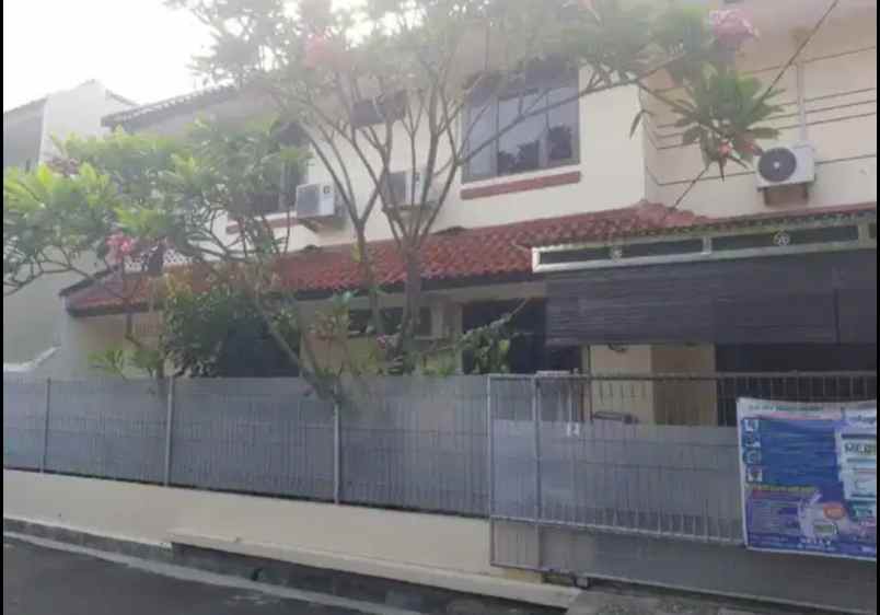 dijual rumah pondok kelapa