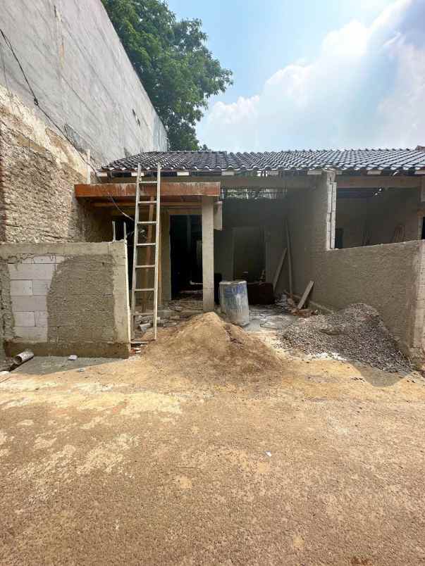 dijual rumah pondok ranggon