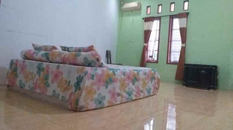 dijual rumah pondok terong cipayung depok