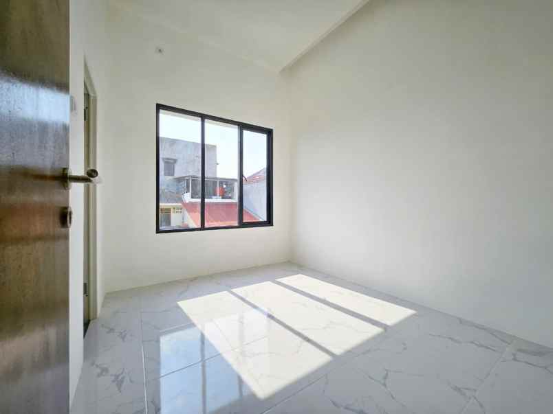 dijual rumah pondok ungu permai kota bekasi