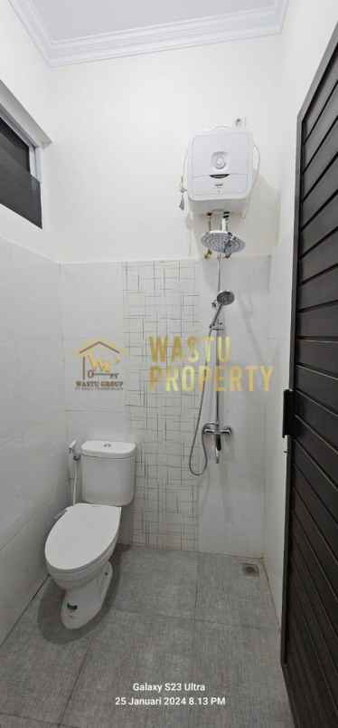 dijual rumah potorono