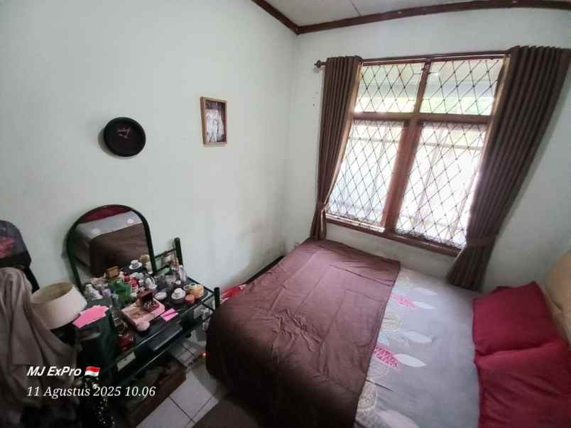 dijual rumah pratista antapani