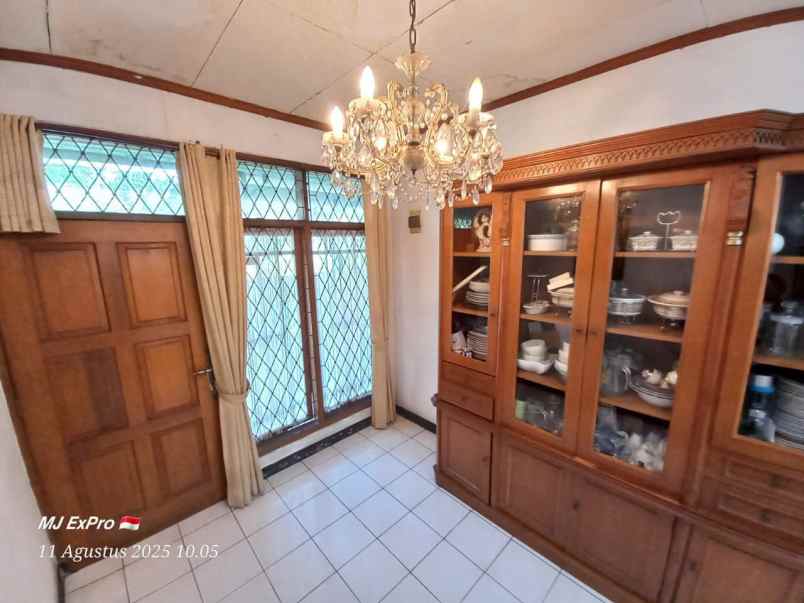 dijual rumah pratista antapani